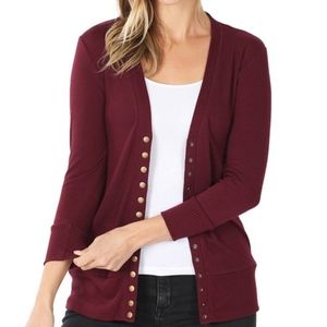 ClothingAve. Women's Snap Button Cardigan. Size L. NWT